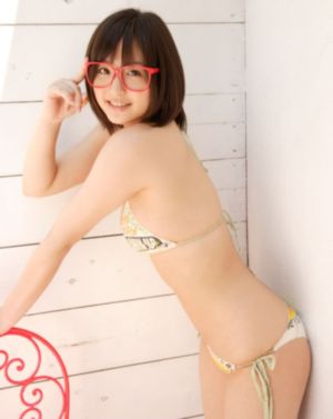 丰满女学生_4K在线播放